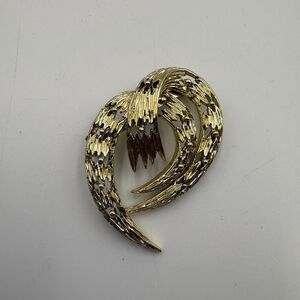 Vintage Ribbon Gold Tone Pin Brooch